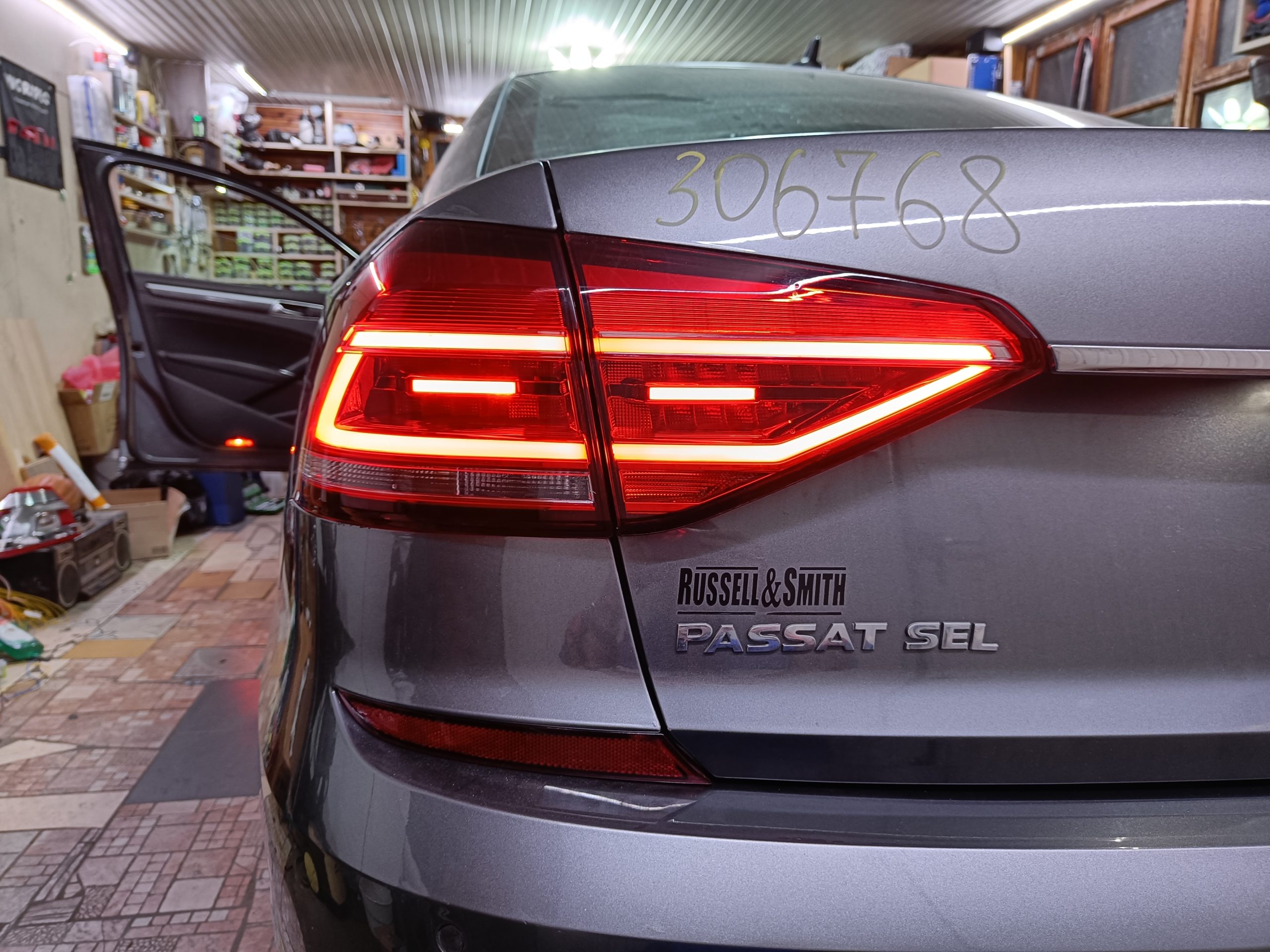 Замена задних фонарей Passat NMS 2016+
