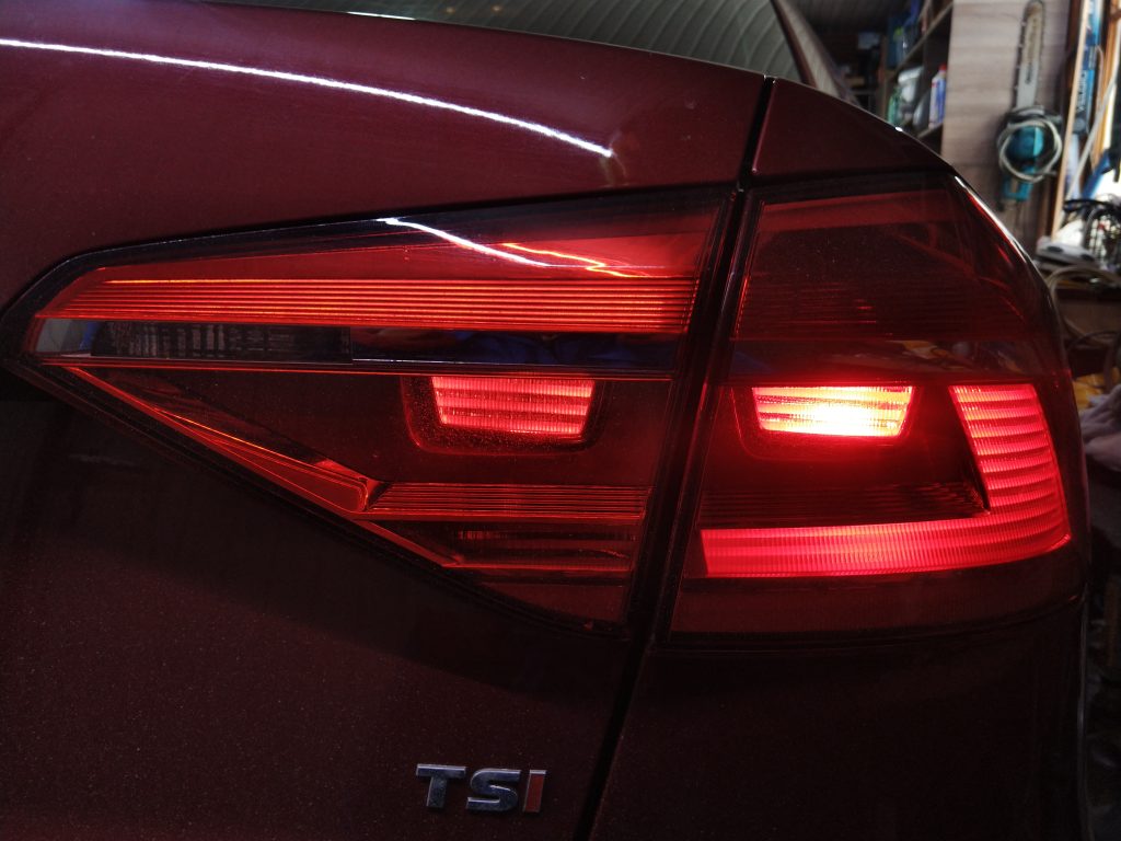 Фонарь Passat NMS USA 2016 галоген